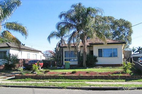 8 Kambala Cres, Fairfield West, NSW 2165