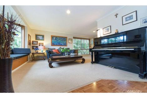 Property photo of 6 Ambleside Crescent Berwick VIC 3806