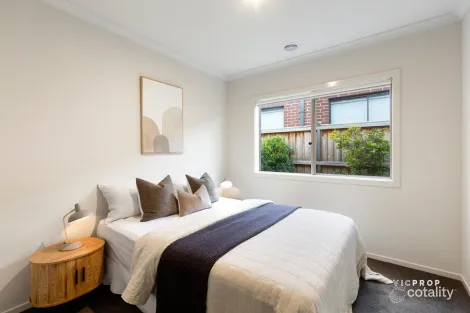 Property photo of 45 Aurich Street Weir Views VIC 3338
