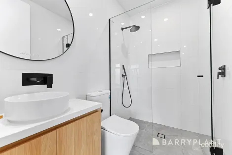 Property photo of 17B Sylvia Road Beaconsfield VIC 3807