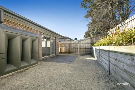 Property photo of 11 Blossom Way Carrum Downs VIC 3201