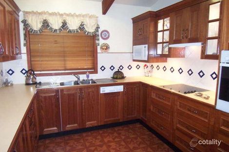 Property photo of 11 Victor Avenue Valentine NSW 2280