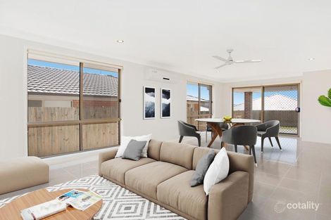Property photo of 19 Blue View Terrace Glenmore Park NSW 2745