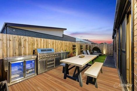 Property photo of 139 Bonds Lane Greenvale VIC 3059