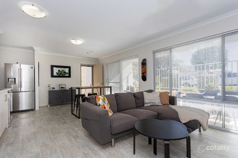 Property photo of 2/3 Donar Street Innaloo WA 6018