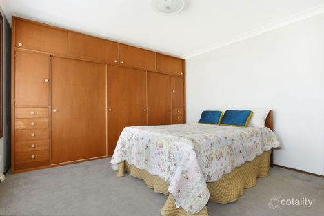 Property photo of 24 Rae Crescent Balgownie NSW 2519