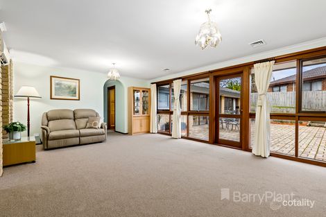 Property photo of 4 Iona Court Macleod VIC 3085