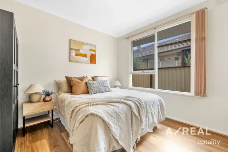 Property photo of 6 Taranto Drive Noble Park VIC 3174