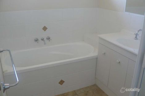 Property photo of 16 Topaz Circuit Urangan QLD 4655