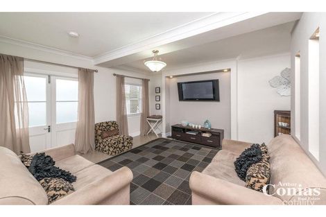 Property photo of 2 High Street Ashgrove QLD 4060