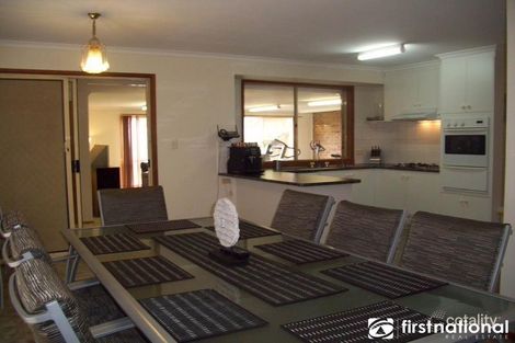 Property photo of 7 Badger Court Narre Warren VIC 3805