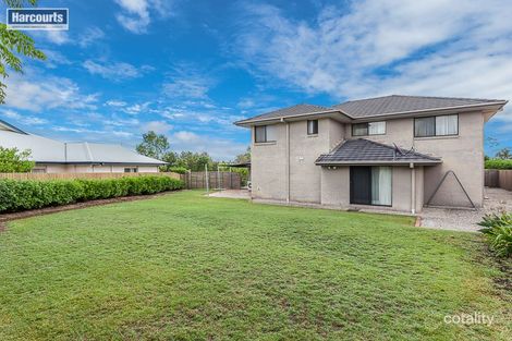 30 Lochside Dr, North Lakes, QLD 4509