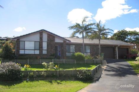 6 Molly Cl, Bateau Bay, NSW 2261