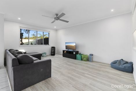Property photo of 30 Sorbonne Close Sippy Downs QLD 4556