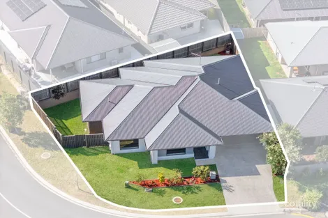 3 Lemon Cres, Greenbank, QLD 4124