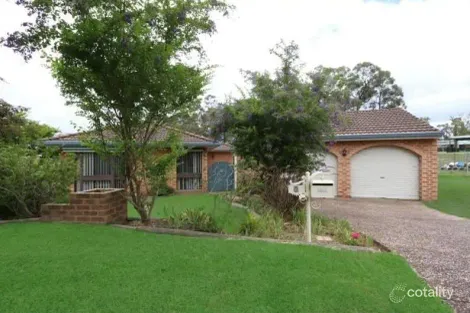 8 Daydream Cl, Ashtonfield, NSW 2323
