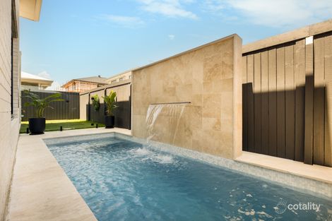 Property photo of 27 Lighthouse Esplanade Newport QLD 4020