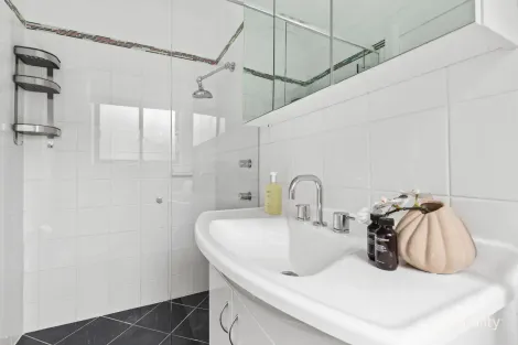 Property photo of 15 Minstrel Place Rouse Hill NSW 2155