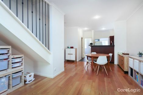 Property photo of 11 Rimfire Walk Maribyrnong VIC 3032