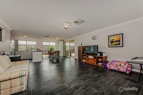 Property photo of 33 Starboard Road Yanchep WA 6035