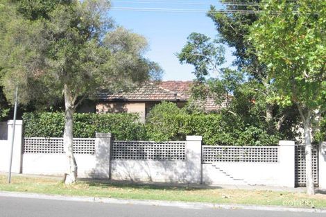 14 Belford Rd, Kew East, VIC 3102