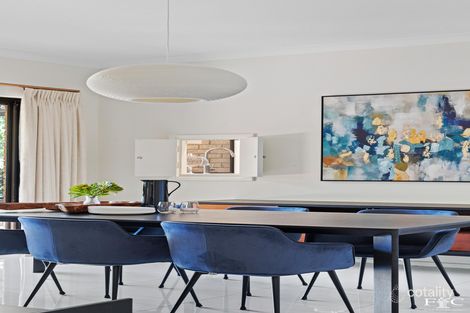 37 Beatrice Rd, Dalkeith, WA 6009