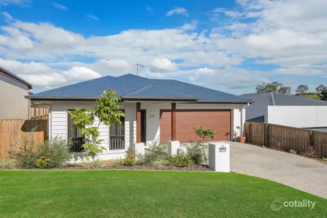 66 Ross Rd, Upper Kedron, QLD 4055