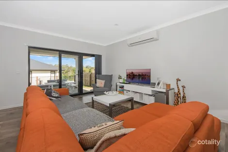 Property photo of 66 Ross Road Upper Kedron QLD 4055