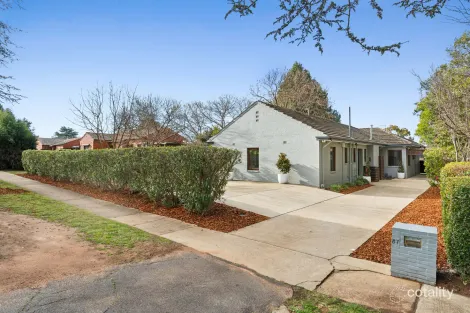 Property photo of 87 Captain Cook Crescent Narrabundah ACT 2604