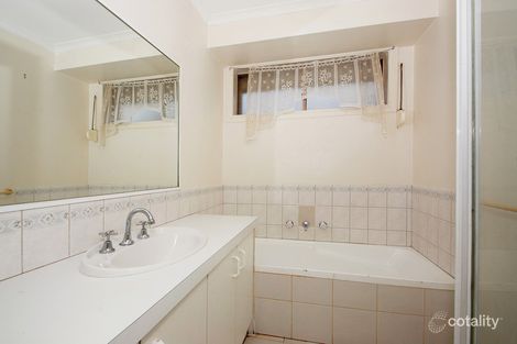 Property photo of 11 Oberon Drive Carrum Downs VIC 3201