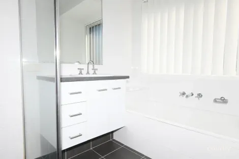 Property photo of 19 Baxter Street Gunnedah NSW 2380