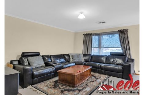 Property photo of 38 Milligan Drive Para Vista SA 5093
