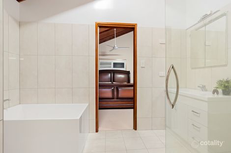 Property photo of 16 Columbia Court Springwood QLD 4127