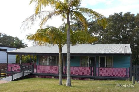 Property photo of 8 Escapade Avenue Diamond Beach NSW 2430