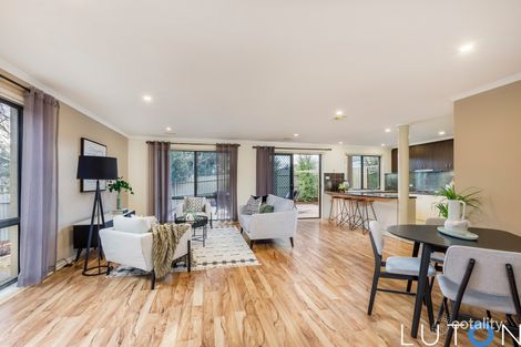 Property photo of 8/15 Oxenham Circuit Gordon ACT 2906