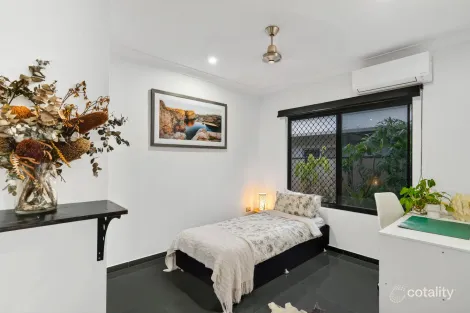 Property photo of 12 Delacruz Street Durack NT 0830