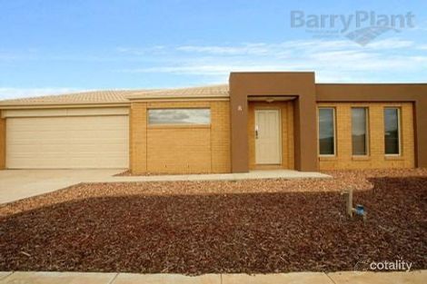 Property photo of 8 Earth Street Point Cook VIC 3030