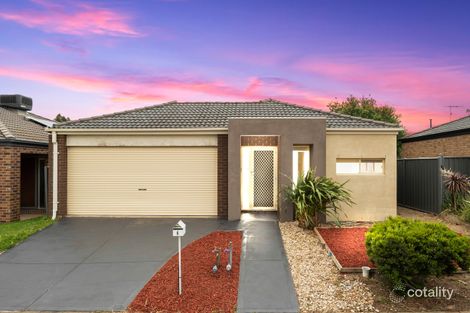 6 Ellenborough Cres, Manor Lakes, VIC 3024