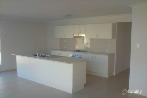 Property photo of 1 Arvin Close Calamvale QLD 4116