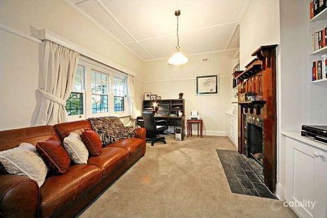 Property photo of 33 Jean Street McKinnon VIC 3204