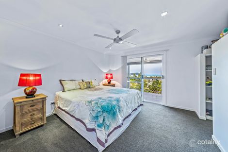 Property photo of 20 Country Road Cannonvale QLD 4802