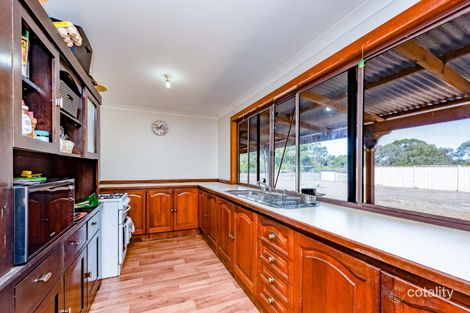 Property photo of 4 Commander Court Moresby WA 6530