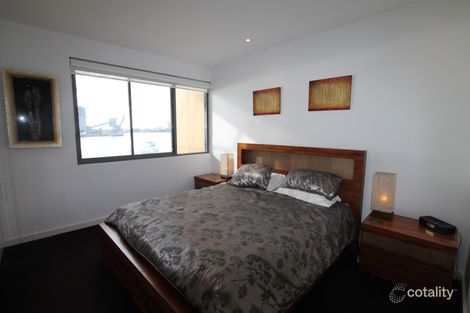 Property photo of 203/17 Honeysuckle Drive Newcastle NSW 2300