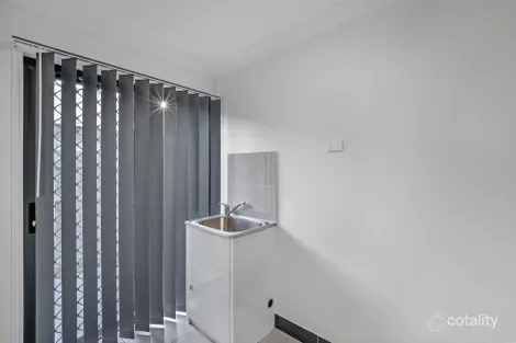 Property photo of 55 Imperial Circuit Eli Waters QLD 4655