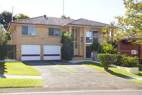 26 Honeysuckle St, Mansfield, QLD 4122