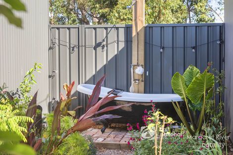 Property photo of 1 Dobbins Place Witchcliffe WA 6286