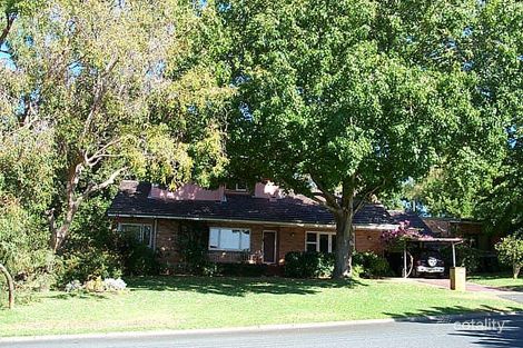 15 Kintyre Cres, Floreat, WA 6014