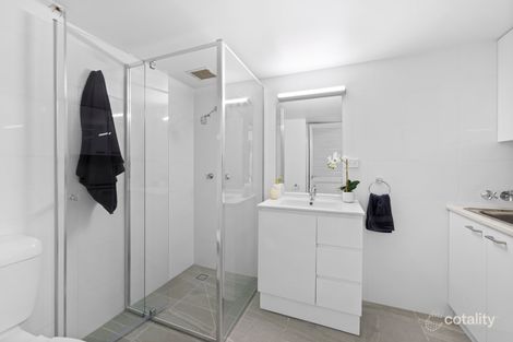 Property photo of 2/60 Swann Road Taringa QLD 4068