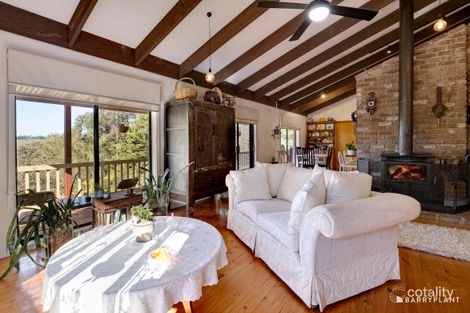 Property photo of 29 Kitchener Parade Cockatoo VIC 3781