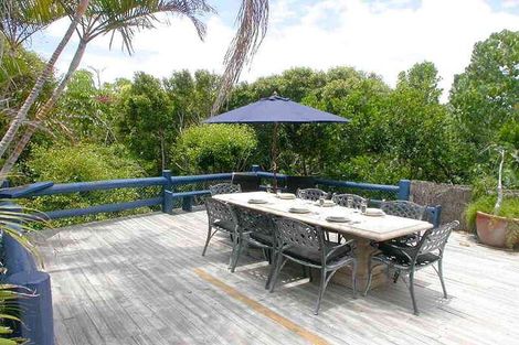 18 Park Cres, Sunshine Beach, QLD 4567